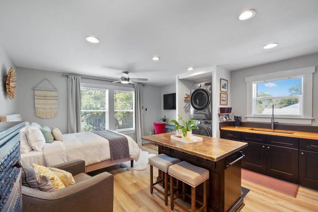 750DF188-F6DE-40BD-AB01-3A6C5597E6AC